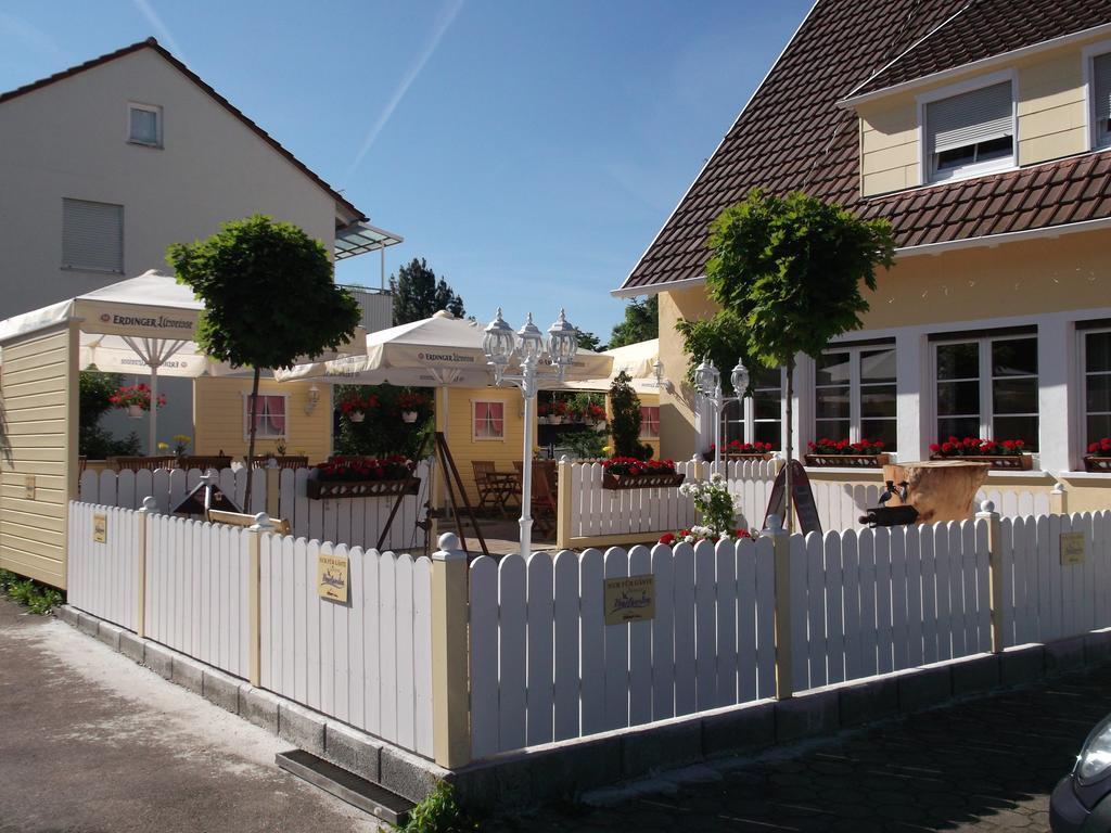 Gasthaus Vogelgarten ไอสลิงเงิน ภายนอก รูปภาพ